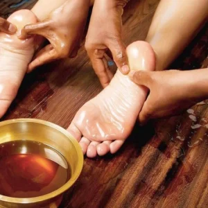 Massage-tri-lieu-vung-chan